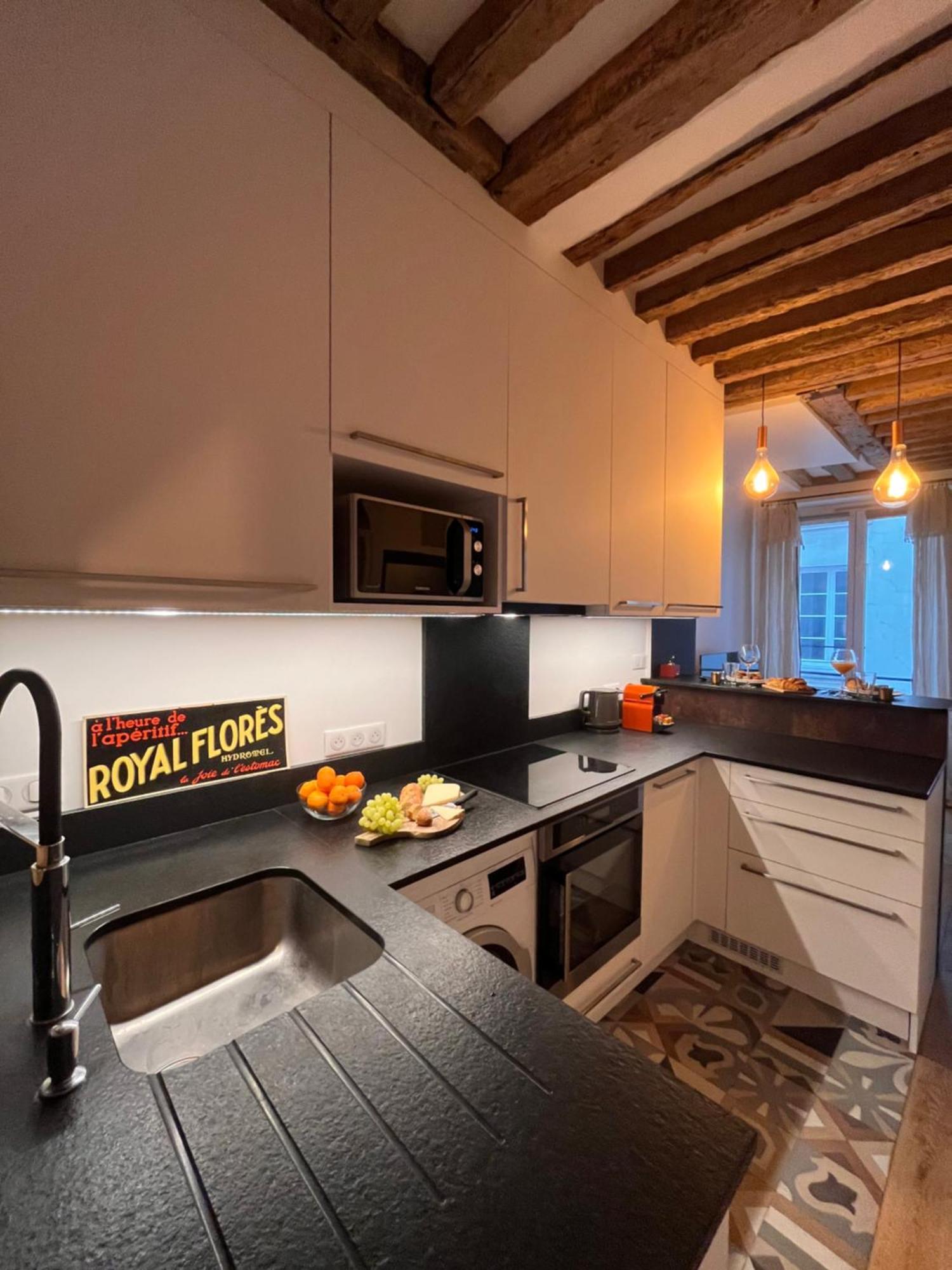Appartement A Saint-Paul En Plein Coeur Du Marais 4 Pers Paříž Exteriér fotografie